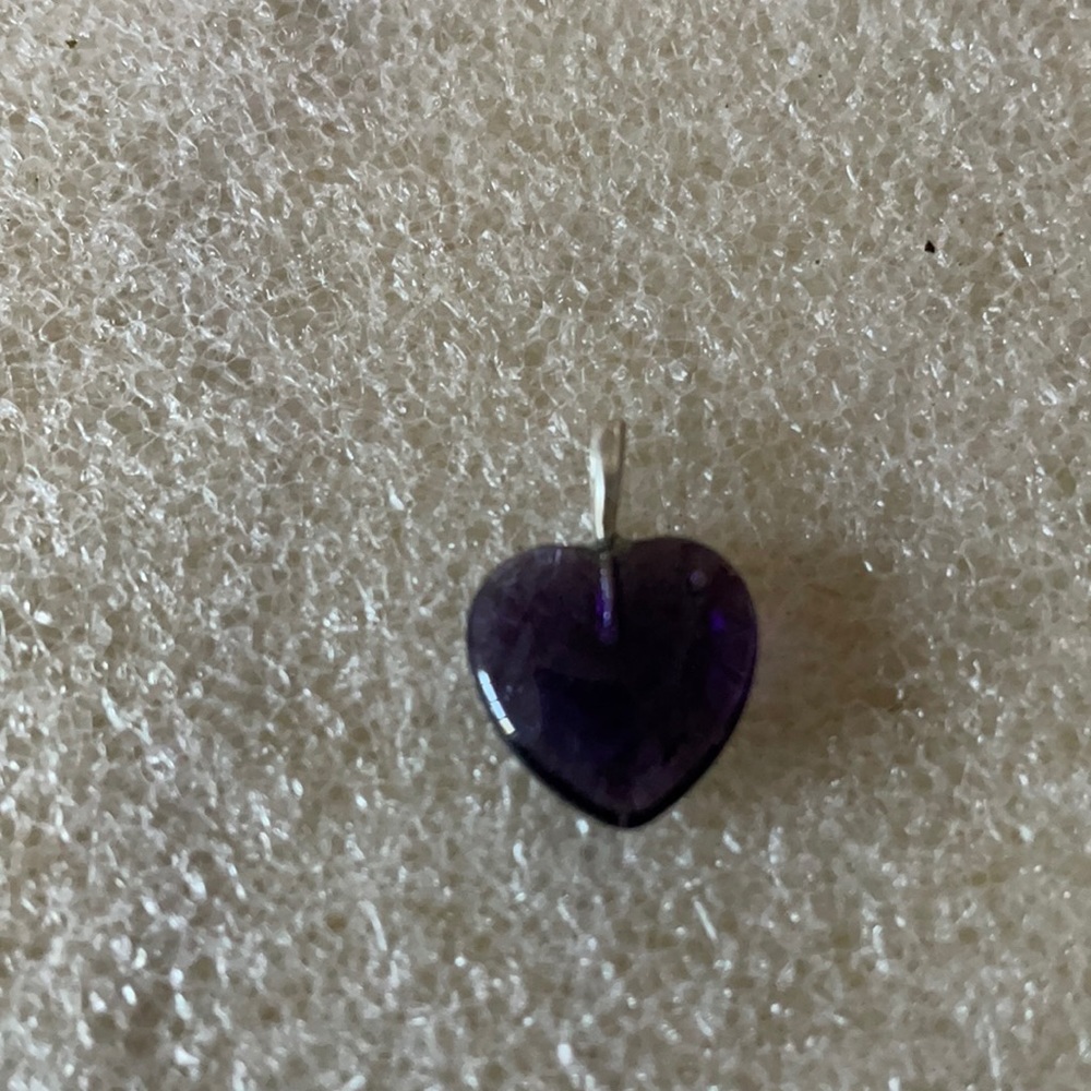 Vintage amethyst heart pendent